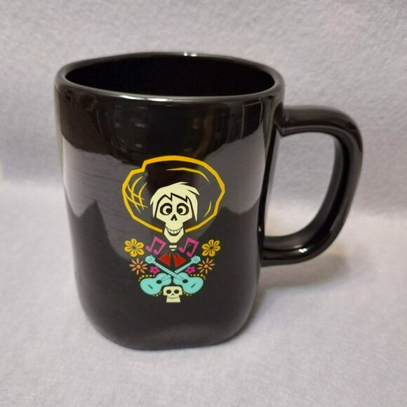 Disney Pixar Coco Rae Dunn Mug, Black "Remember Me" Day of Dead Skull Halloween - Picture 1 of 5